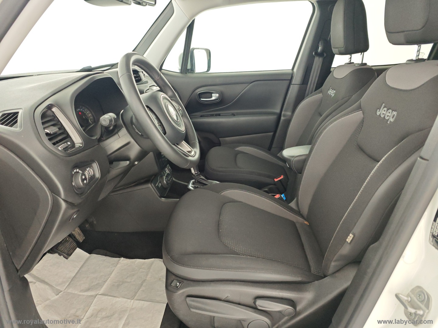 Renegade 1.3 T4 PHEV 4xe Business Plus - immagine 18
