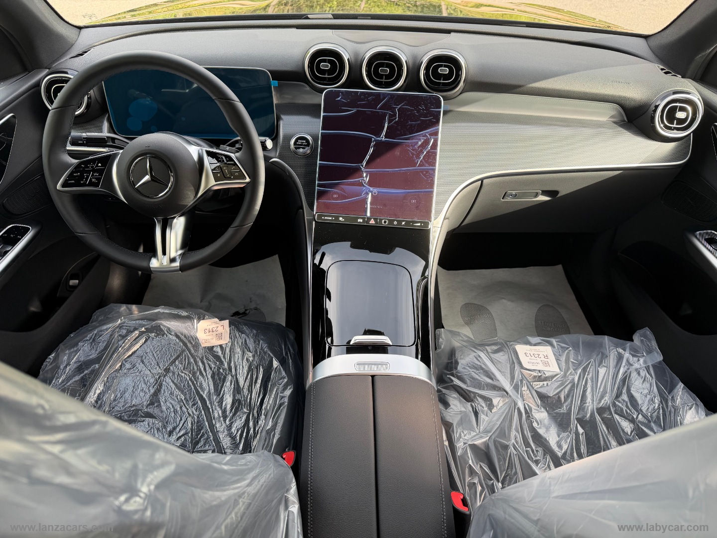 GLC 220 d 4Matic Coupé Advanced - immagine 18
