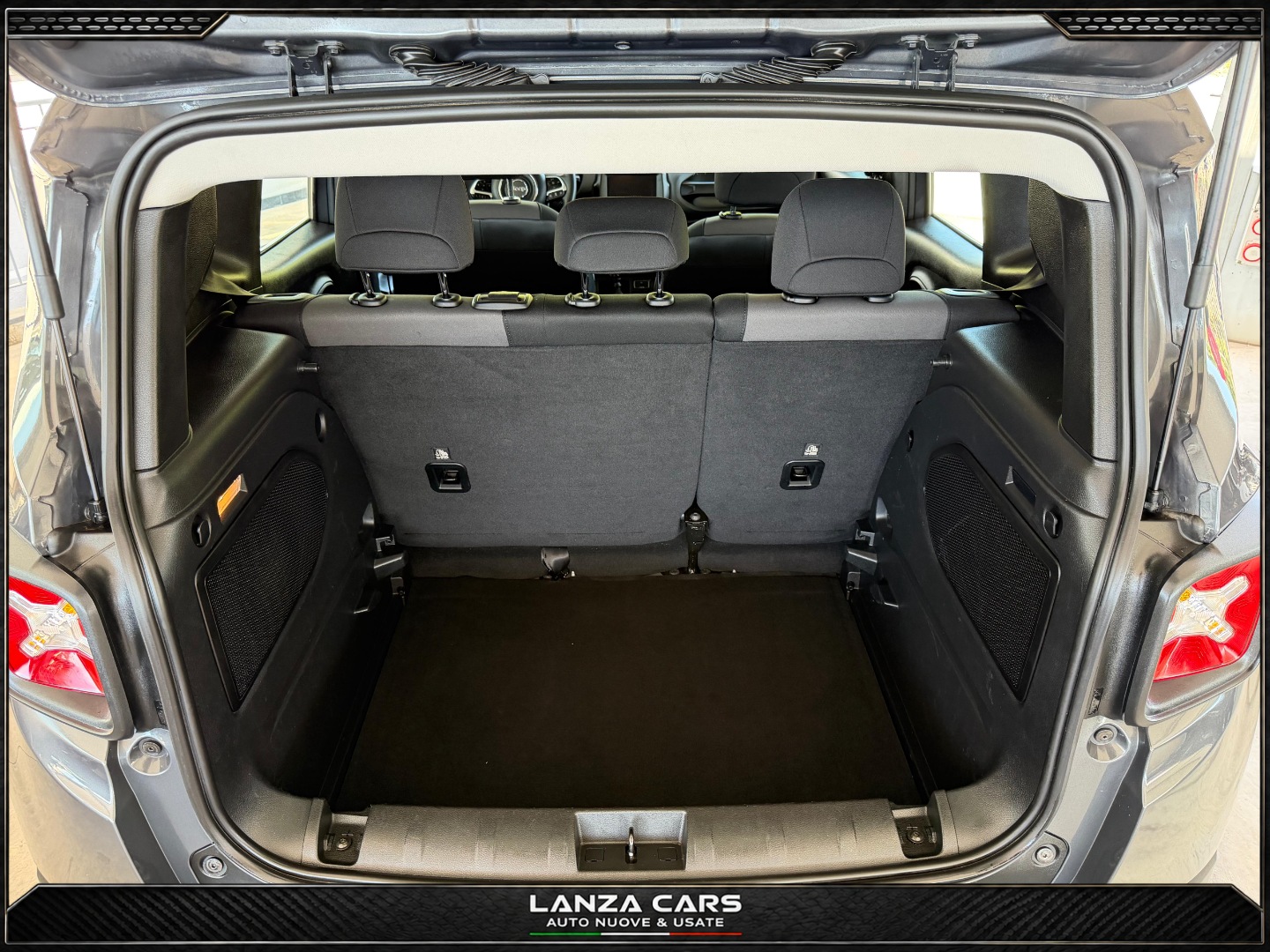 Renegade 1.6 Mjt 130CV Limited - immagine 18