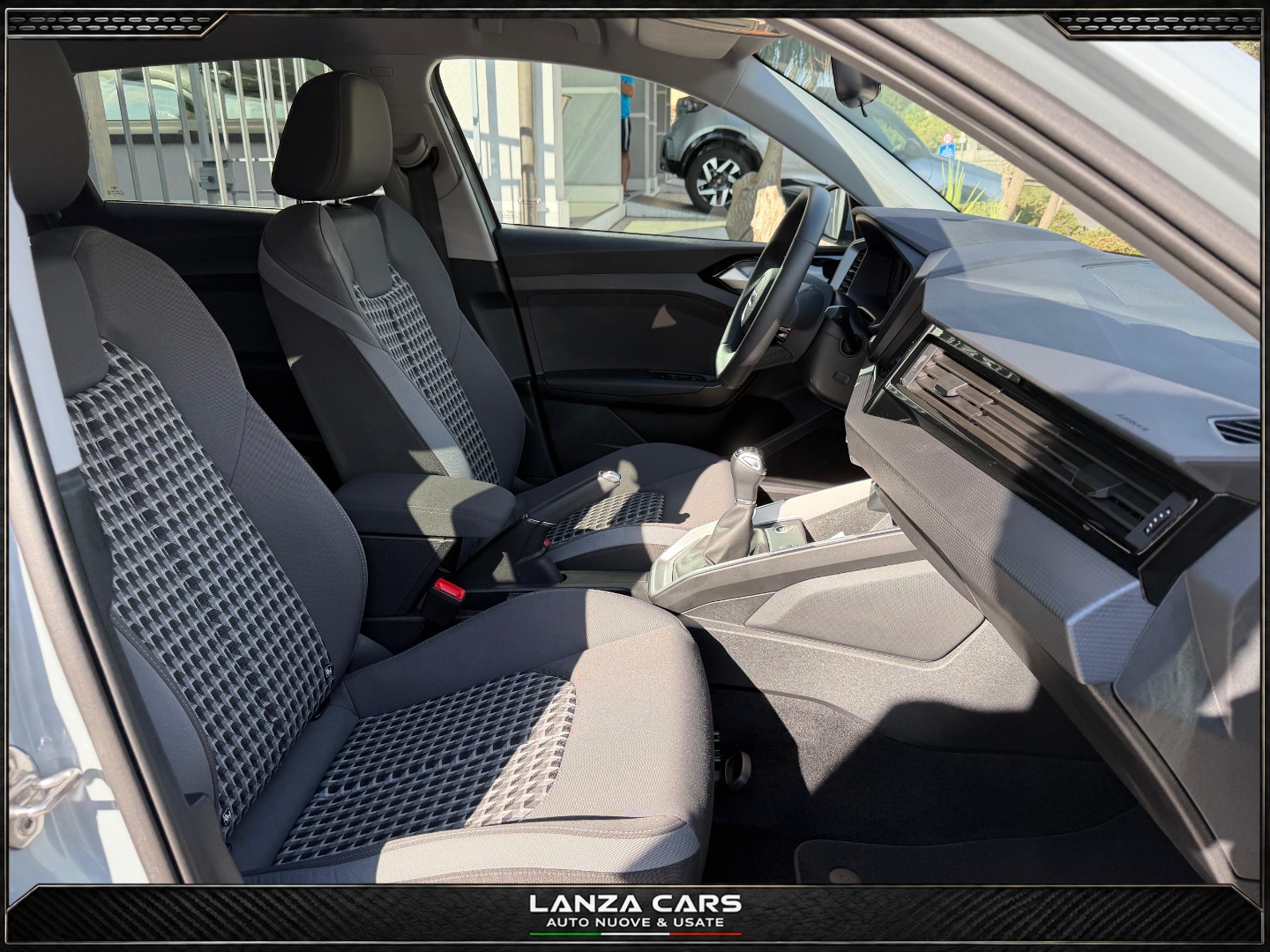 A1 SPB 30 TFSI Business - immagine 18