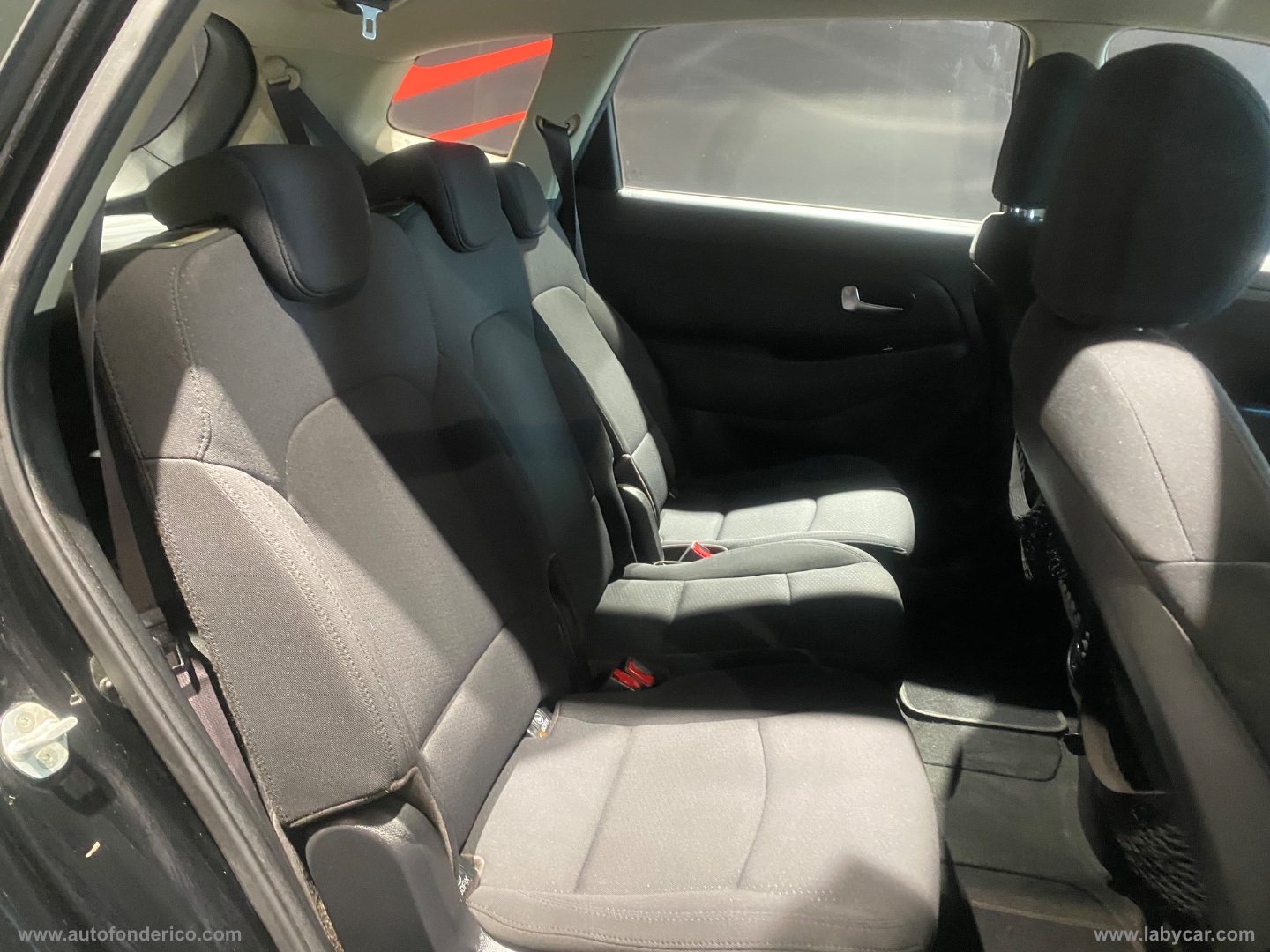 Carens 1.7 DIESEL 7 POSTI - immagine 18