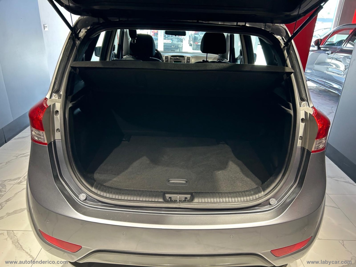 ix20 1.4 CRDI 90 CV Style - immagine 18