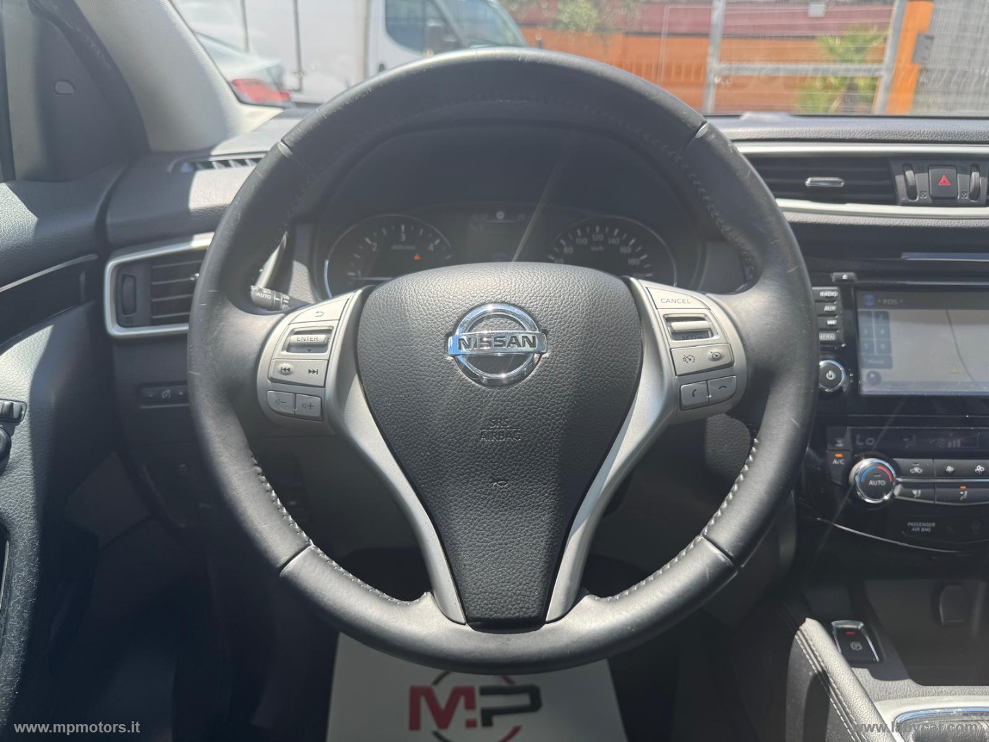 QASHQAI TEKNA 1.5 dCi 110CV - immagine 18
