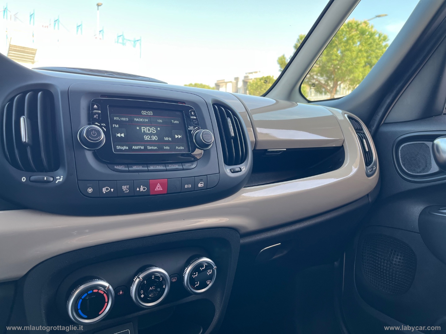 500L 1.4 95 CV Lounge - immagine 18