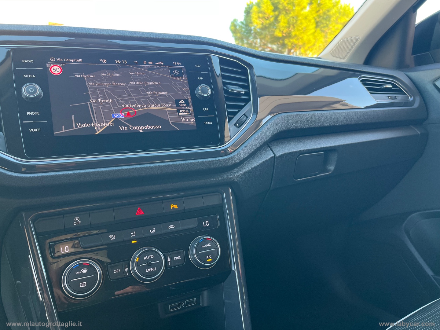 T-Roc 1.6 TDI SCR Advanced BlueMot.Tech. - immagine 18