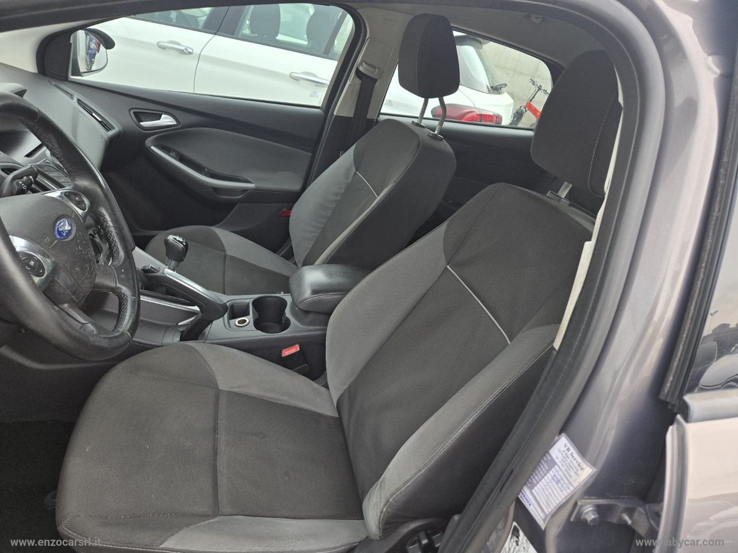 Focus 1.6 TDCi 115 CV Titanium NEOPATENTATI - immagine 18