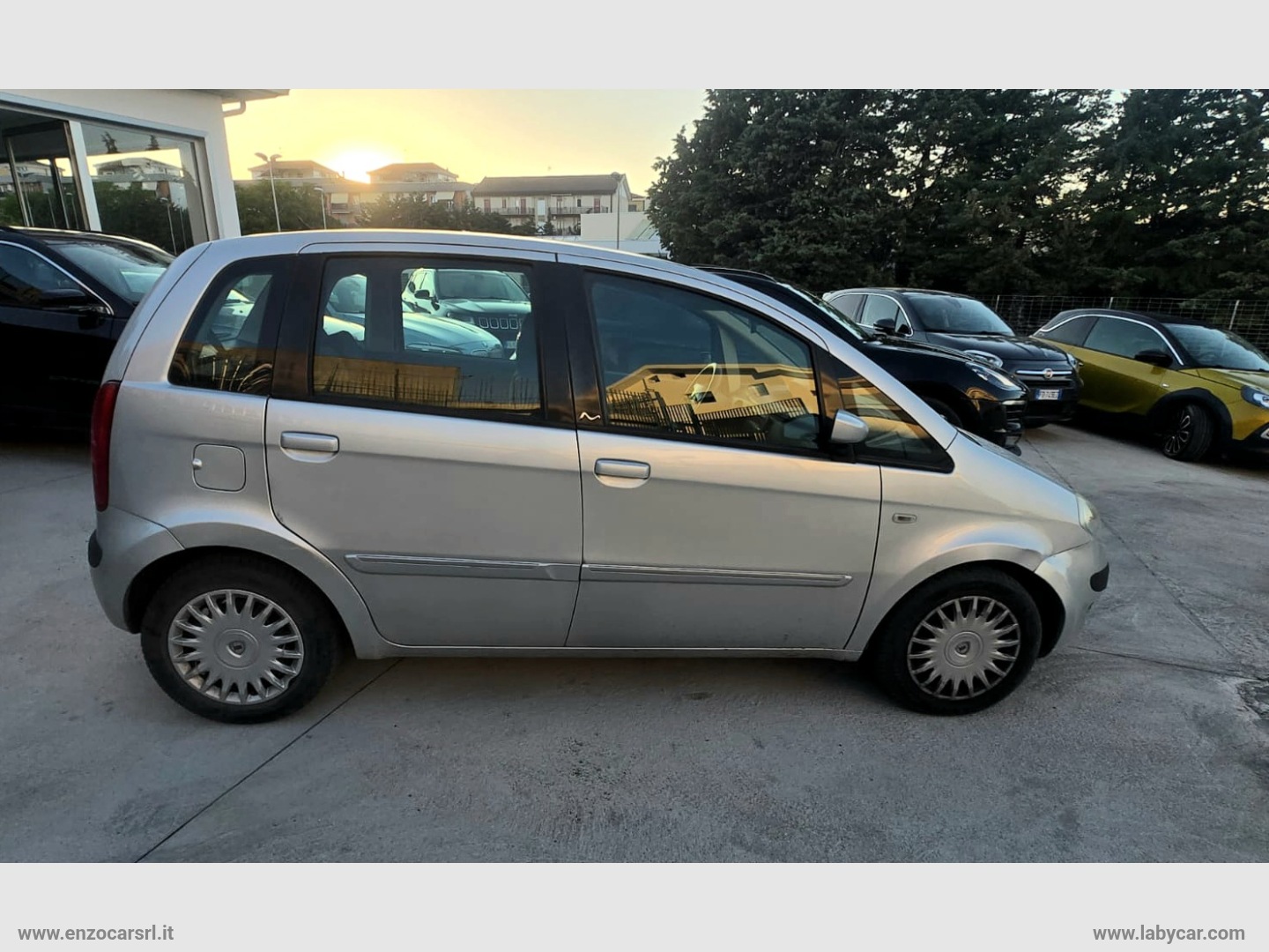 Musa 1.3 MJT 16V 90 CV Oro - immagine 18