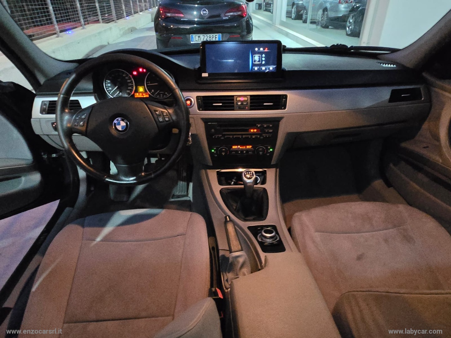 320d Futura - immagine 18