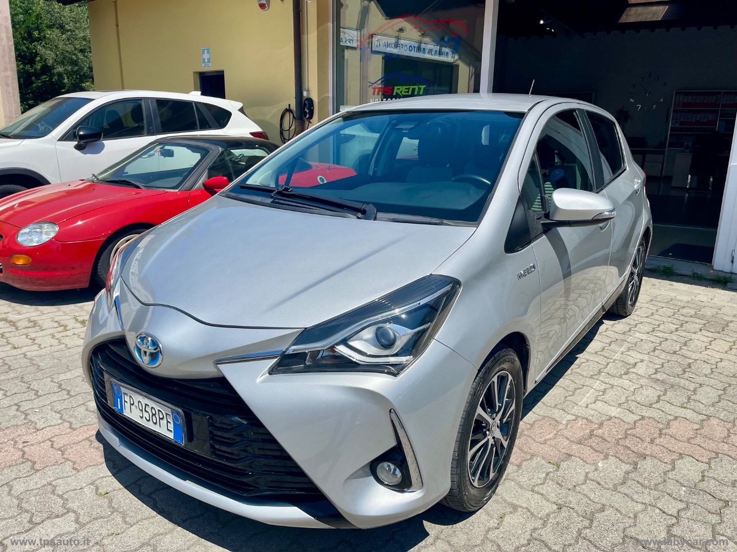 Yaris 1.5 Hybrid 5p. Active - immagine 18