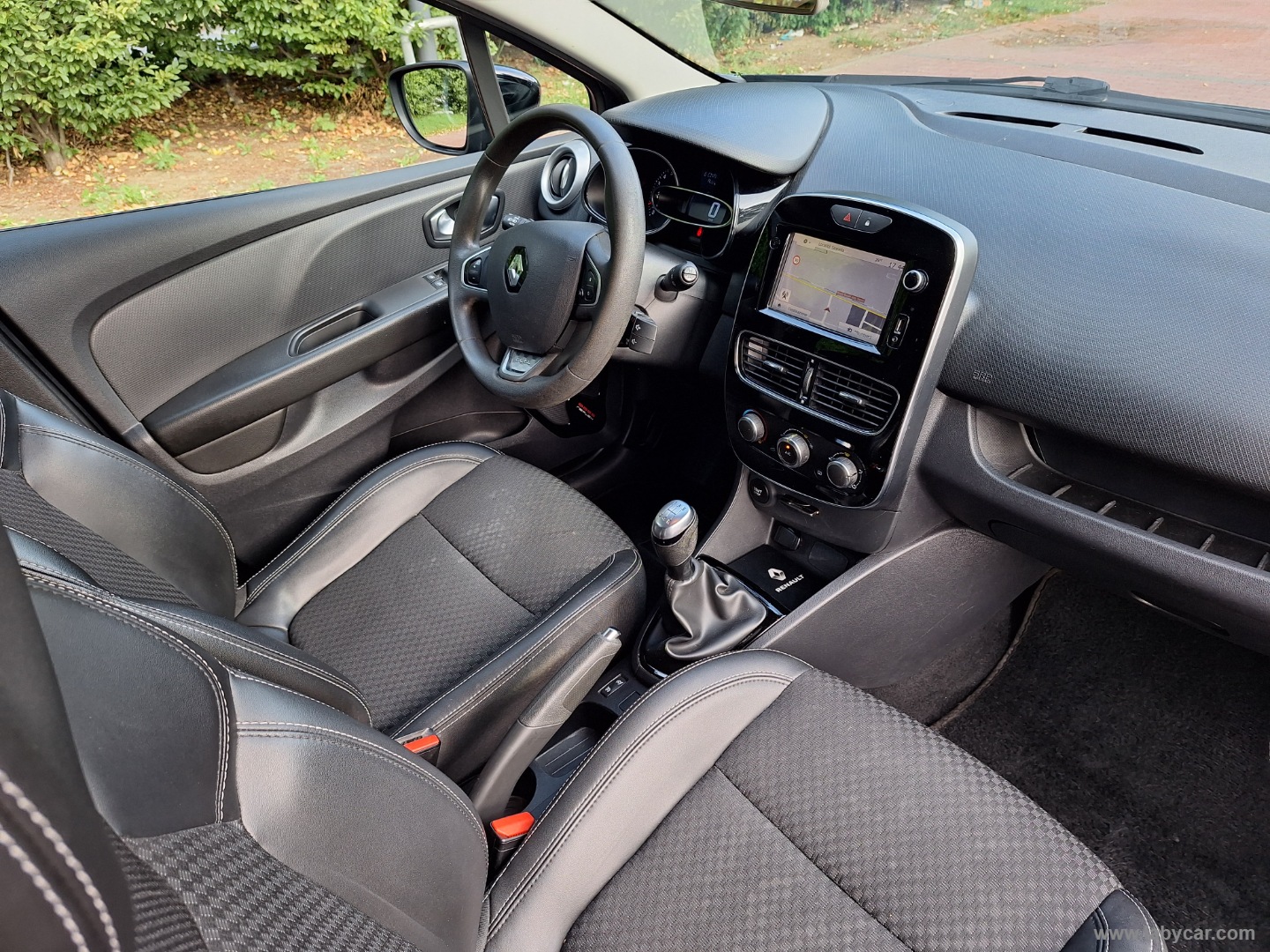 Clio TCe 12V 90 CV S&S 5p. Energy Duel NEOPATENTATI UNIPROP - immagine 18