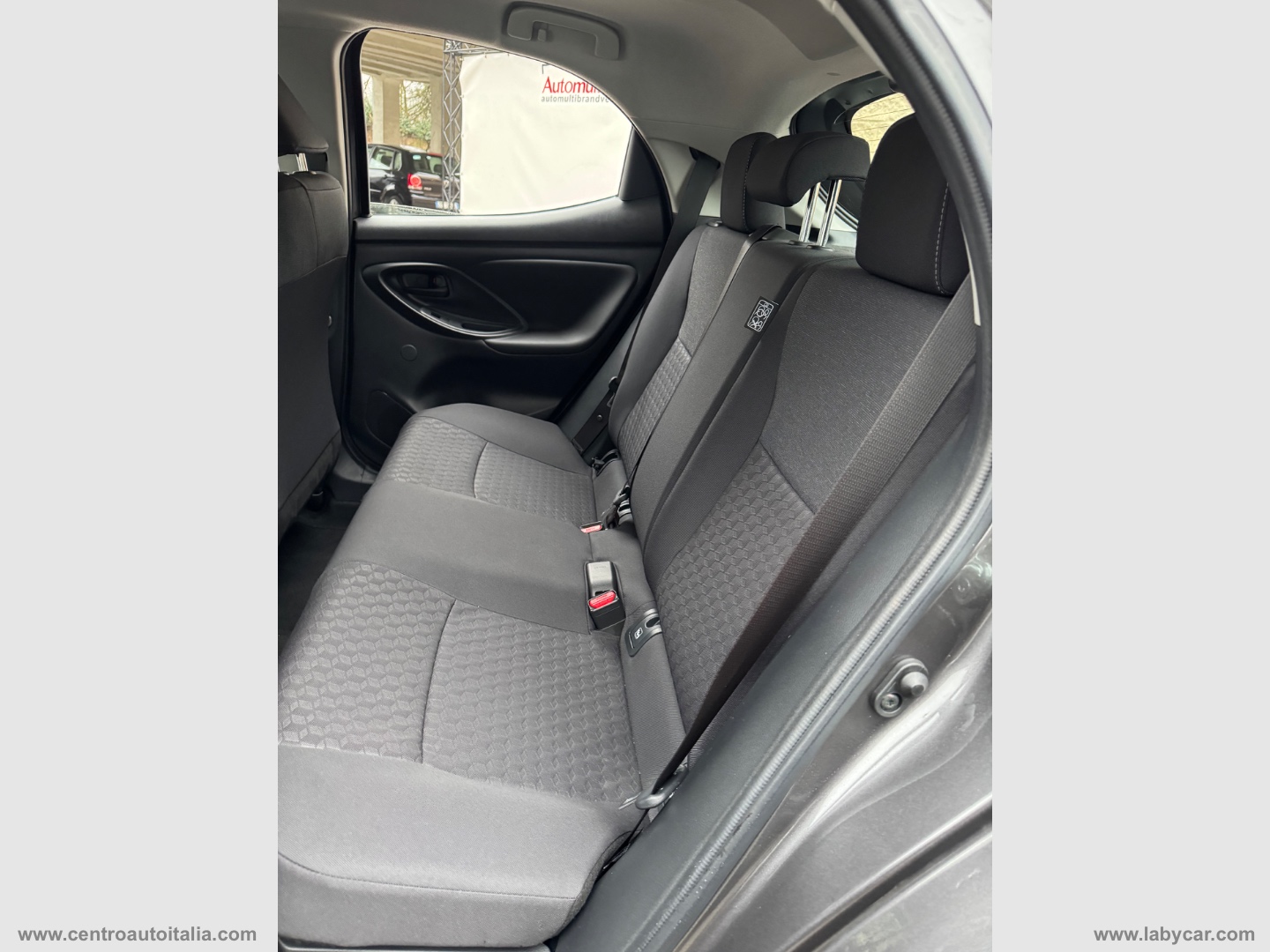 Mazda2 Hybrid 1.5 VVT Pure - immagine 18