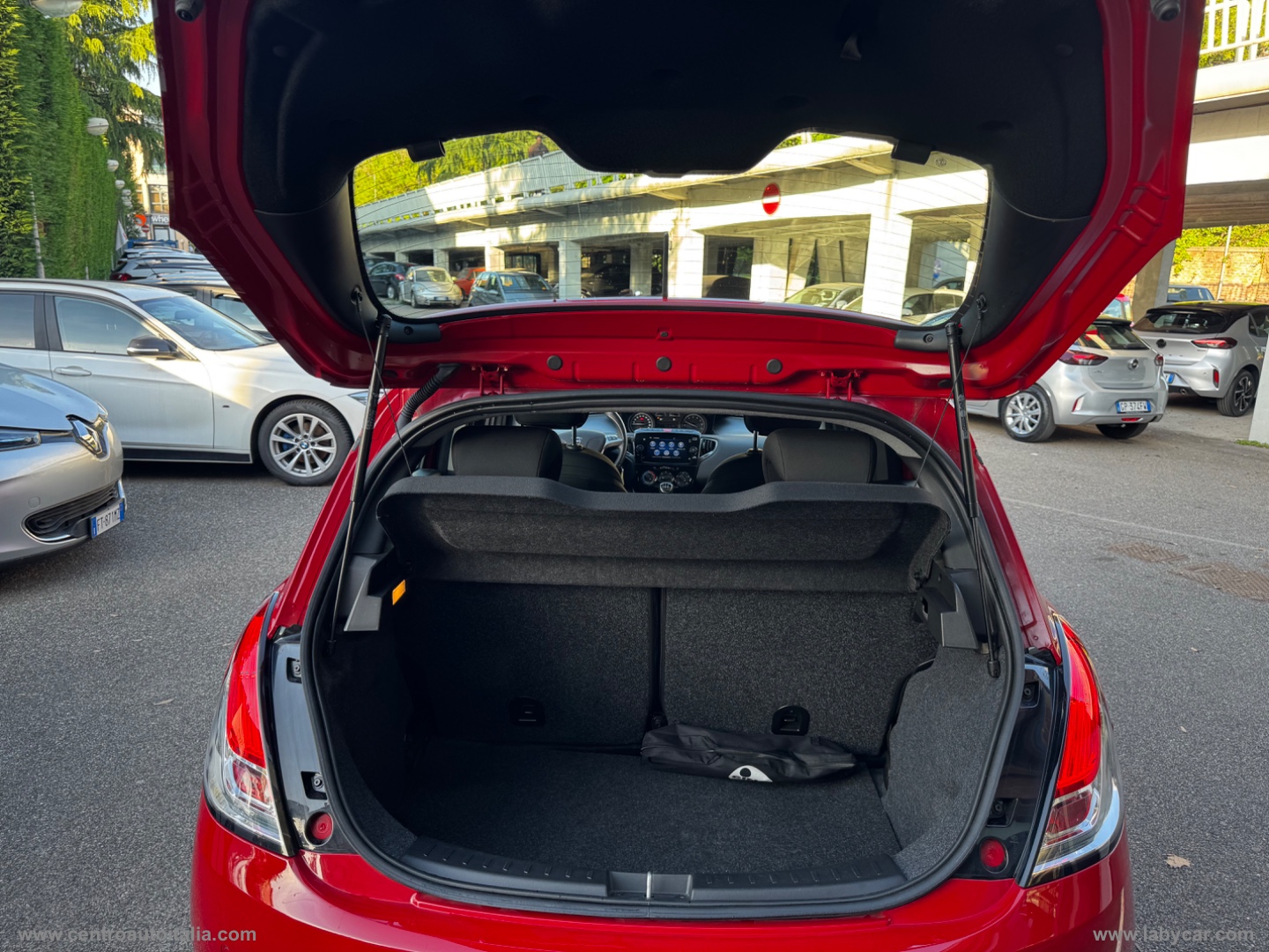 Ypsilon 1.0 FireFly 5p.S&S Hybryd Gold - immagine 18