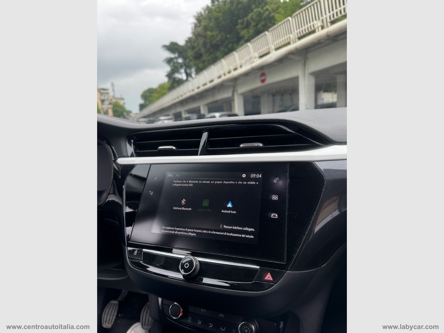 Corsa 1.2 Blitz Edition - immagine 18