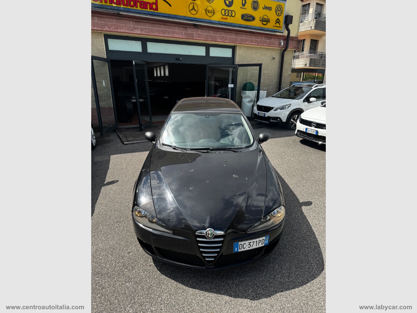 147 1.6 16V TS 105CV 5p. Black Line - immagine 18