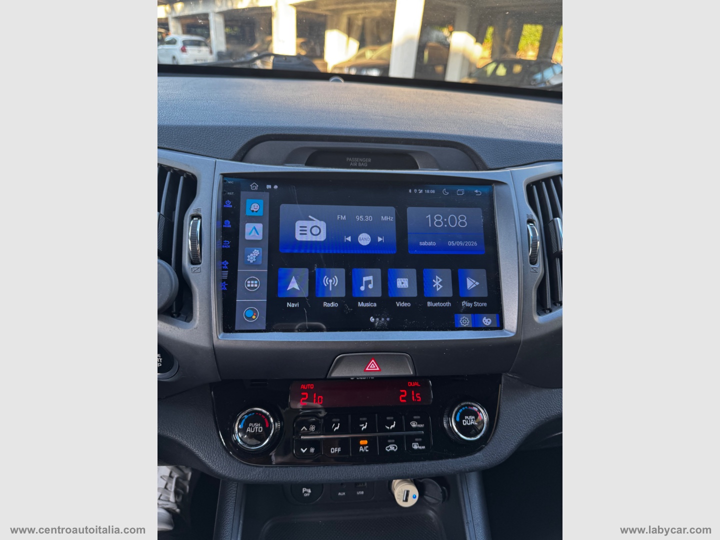 Sportage 2.0 CRDI AWD Pure Rebel - immagine 18