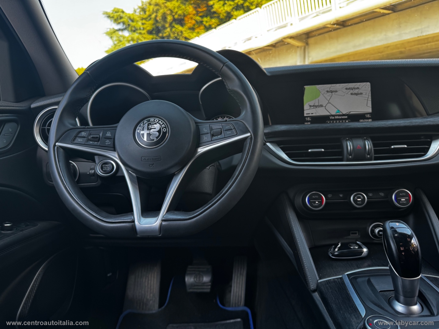 Stelvio 2.2 T.diesel 190 CV AT8 Q4 Exec. - immagine 18