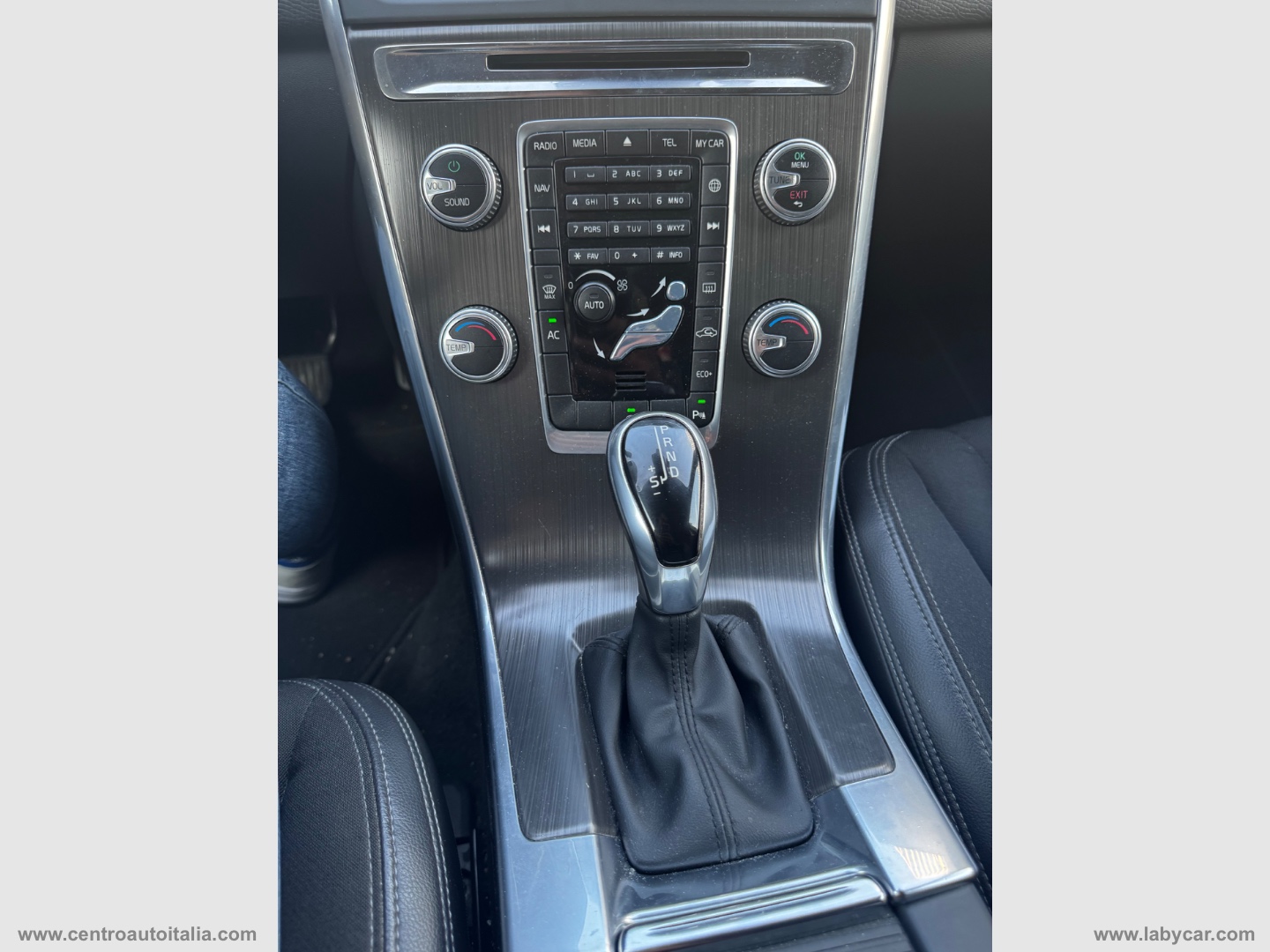XC60 D4 Geartronic Summum - immagine 18