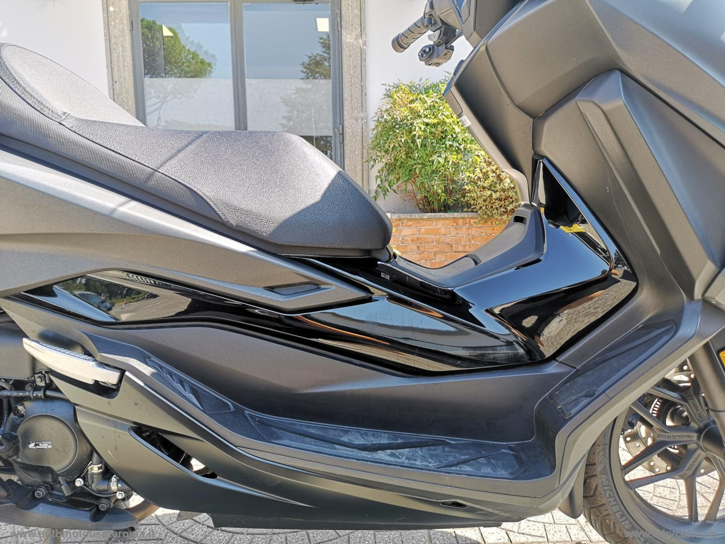 Forza 350 RATE AUTO MOTO SCOOTER - immagine 18