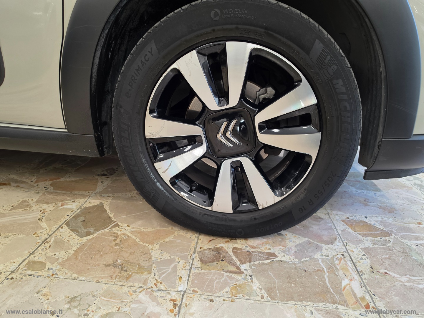 C3 PureTech 83 S&S Shine - immagine 18