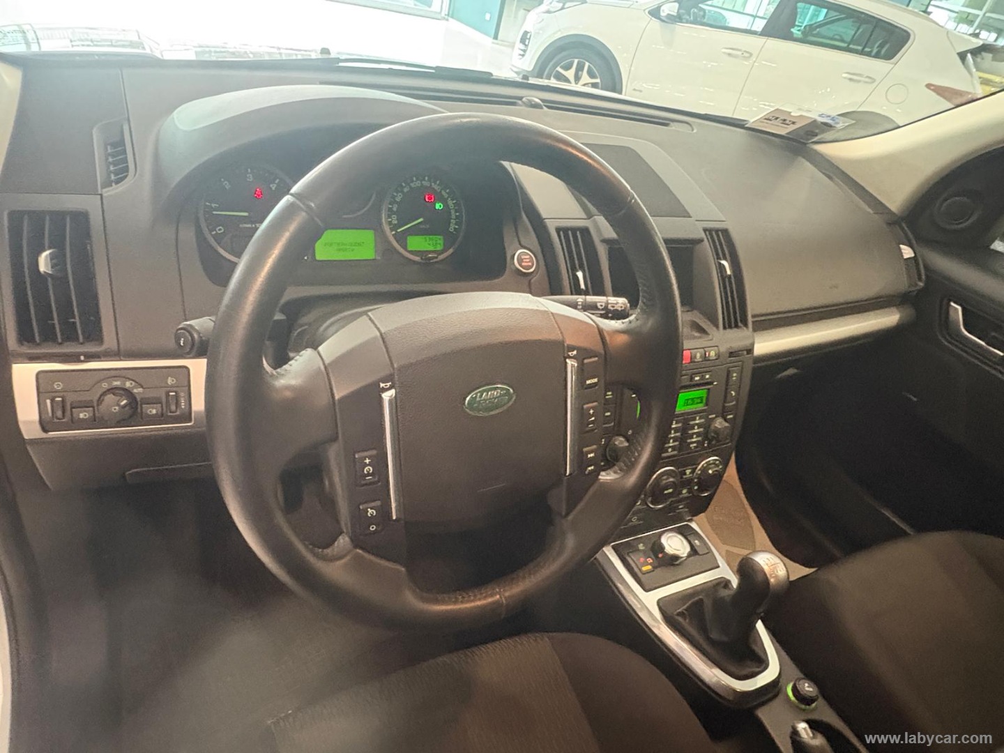 Freelander 2.2 TD4 S.W. S - immagine 18