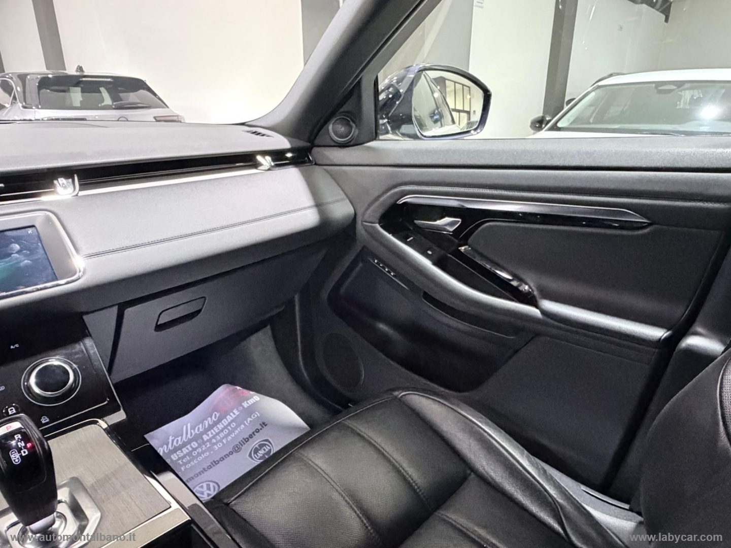 RR Evoque 2.0D L.Flw 150 AWD R-Dyn.HSE - immagine 18