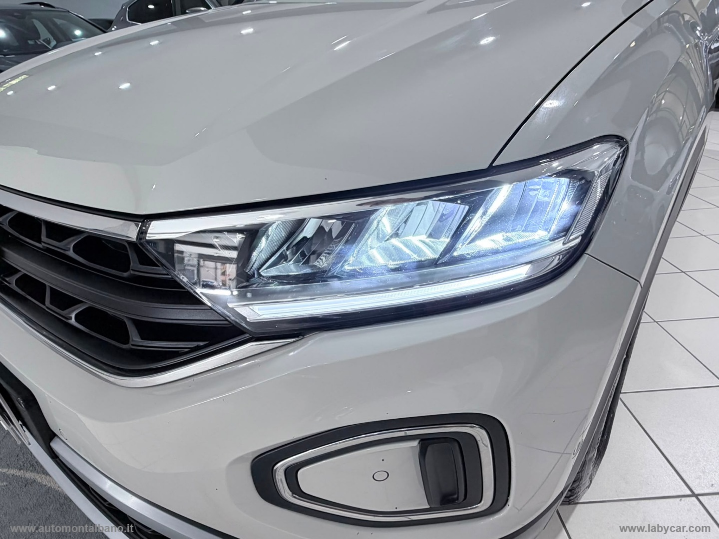 T-Roc 2.0 TDI SCR Life - immagine 18