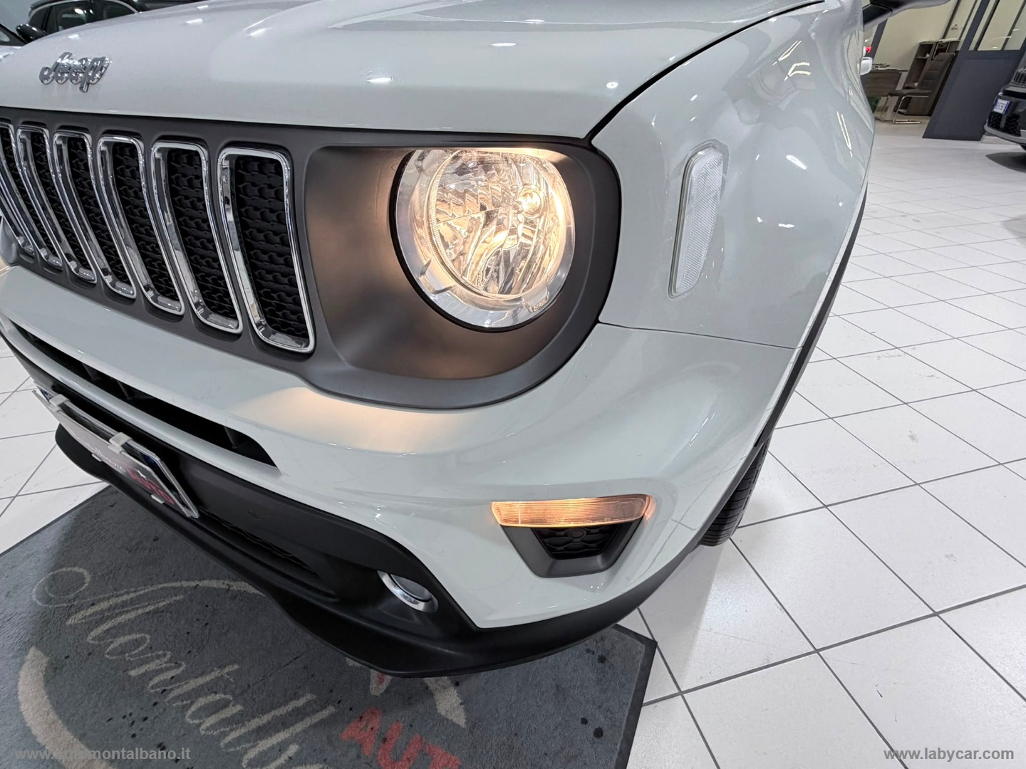 Renegade 1.0 T3 Limited - immagine 18