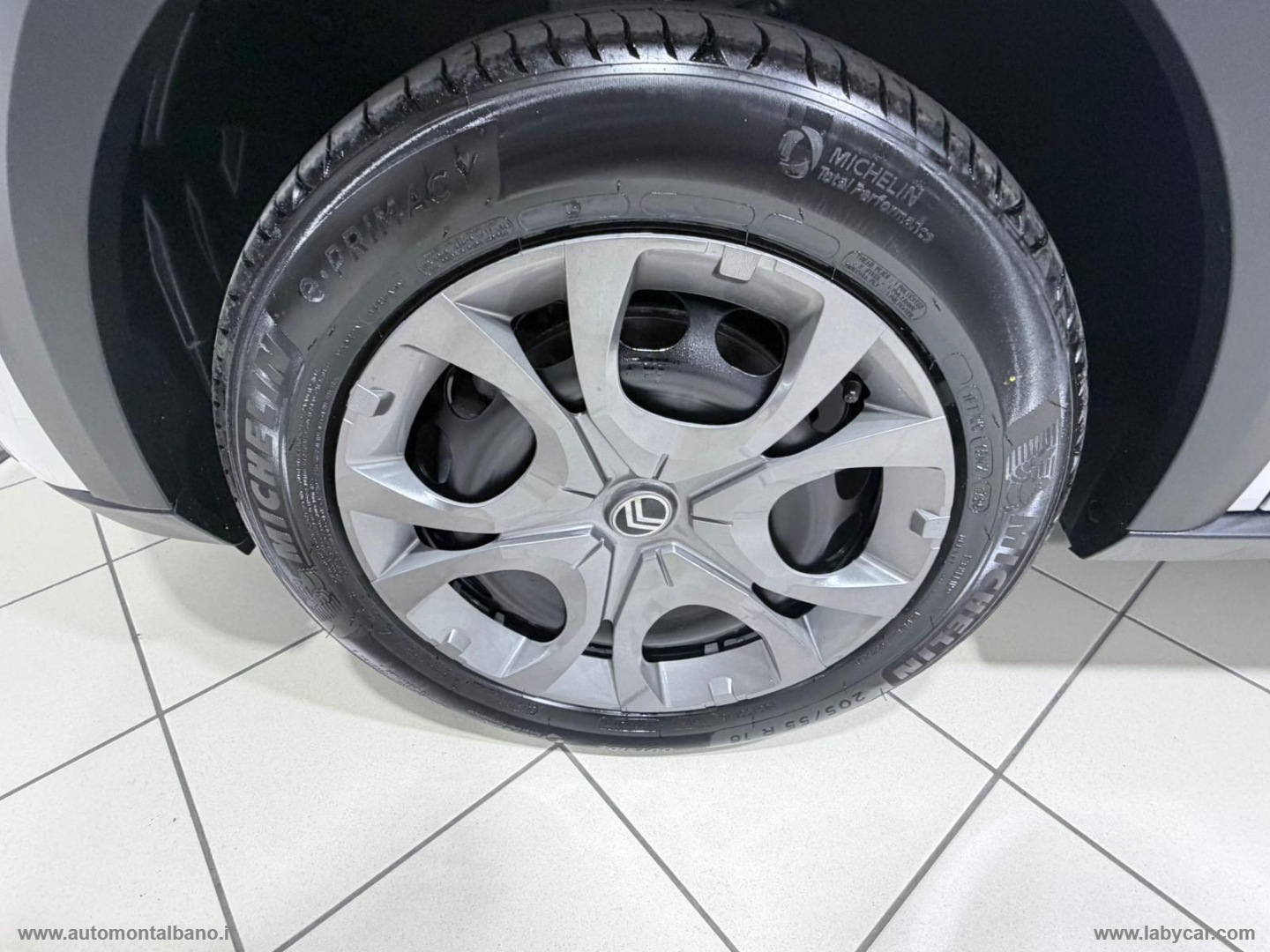 C3 PureTech 100 S&S You - immagine 18