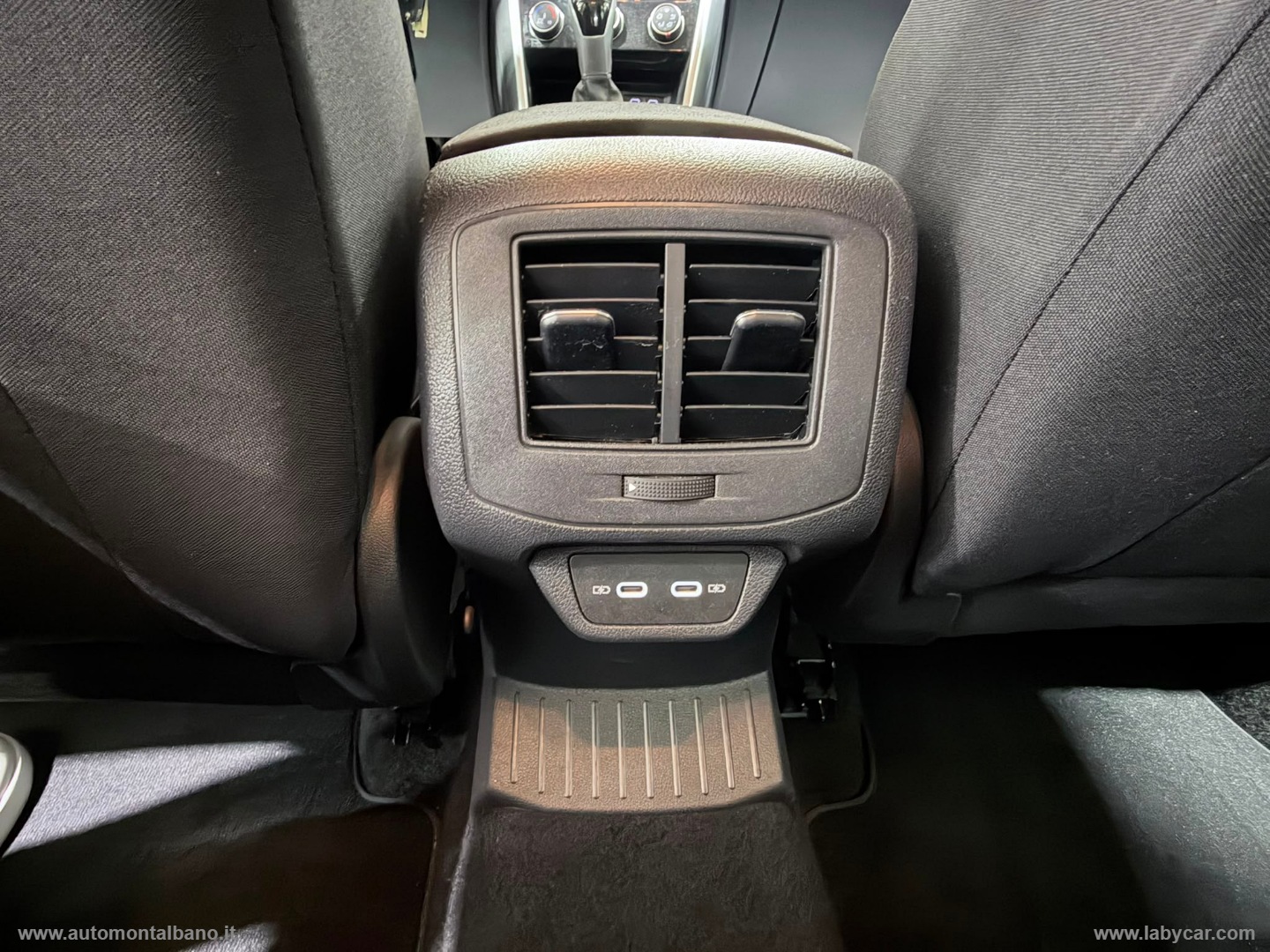 T-Roc 2.0 TDI SCR Life - immagine 18