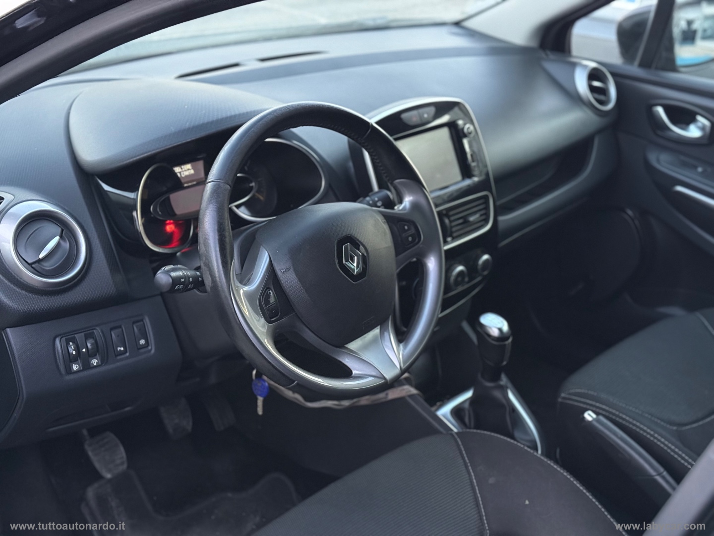 Clio 1.5 dCi 8V 90 CV S&S 83gr 5p. EcoB. - immagine 18