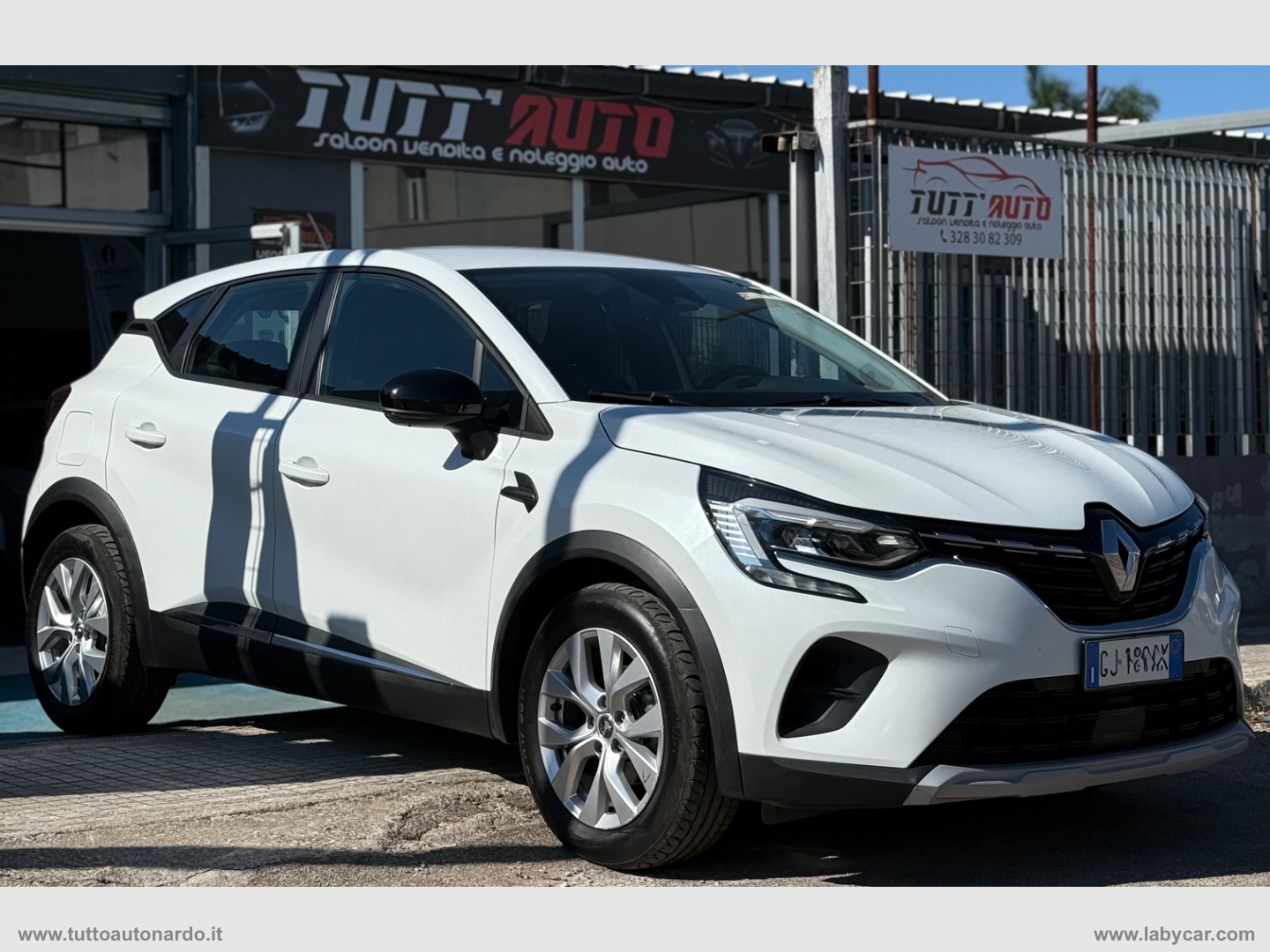Captur TCe 12V 90 CV Business - immagine 18