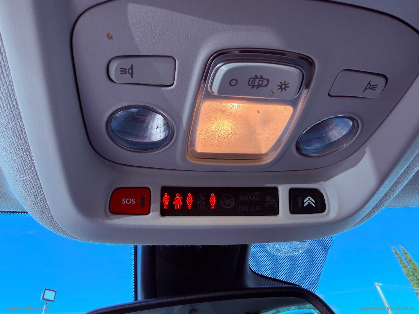 C3 Aircross BlueHDi 100 Shine - immagine 18