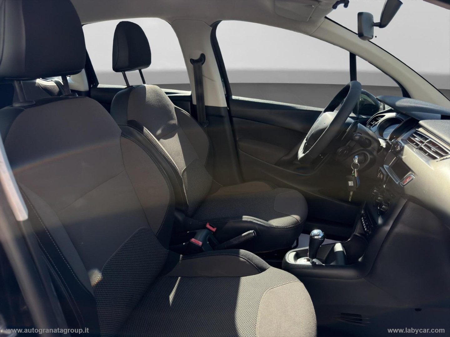 C3 1.4 HDi 70 Exclusive CAMBIO AUTOMATICO! - immagine 18