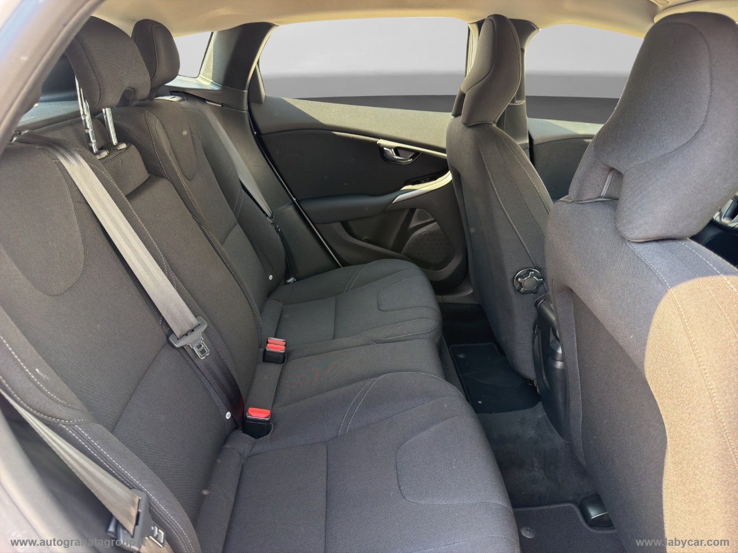 V40 D2 Momentum BELLA AFFARE VERO! - immagine 18