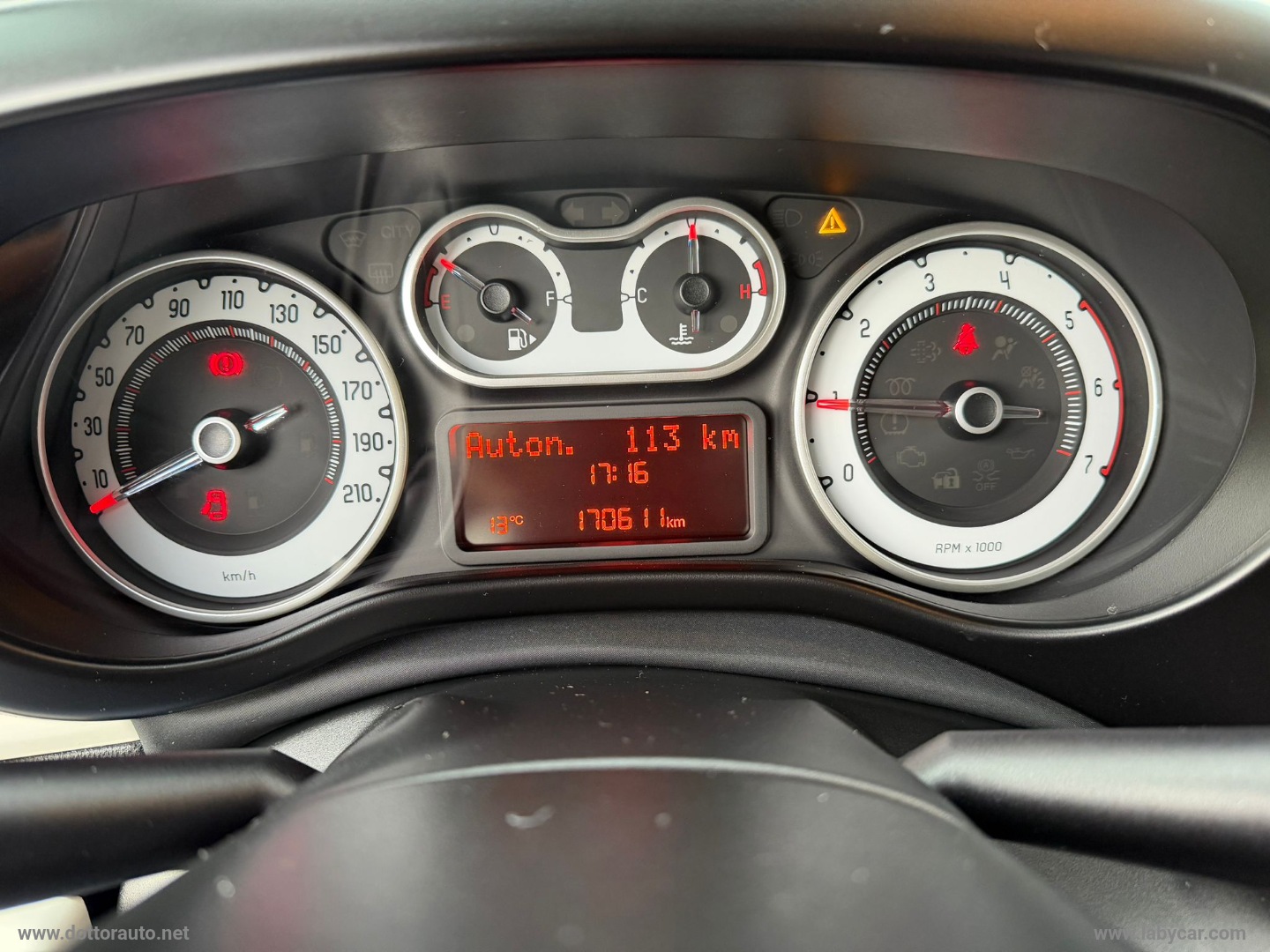 500L 1.6 MJT 105 CV Lounge - immagine 18