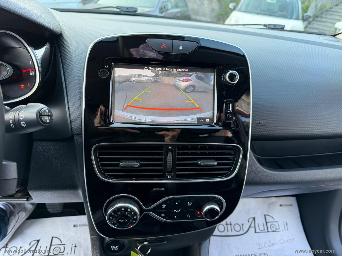 Clio dCi 8V 90 CV S&S 5p. Energy Excite - immagine 18