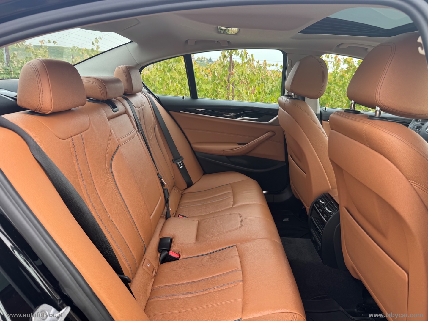 520d Efficient Dynamics Luxury - immagine 18