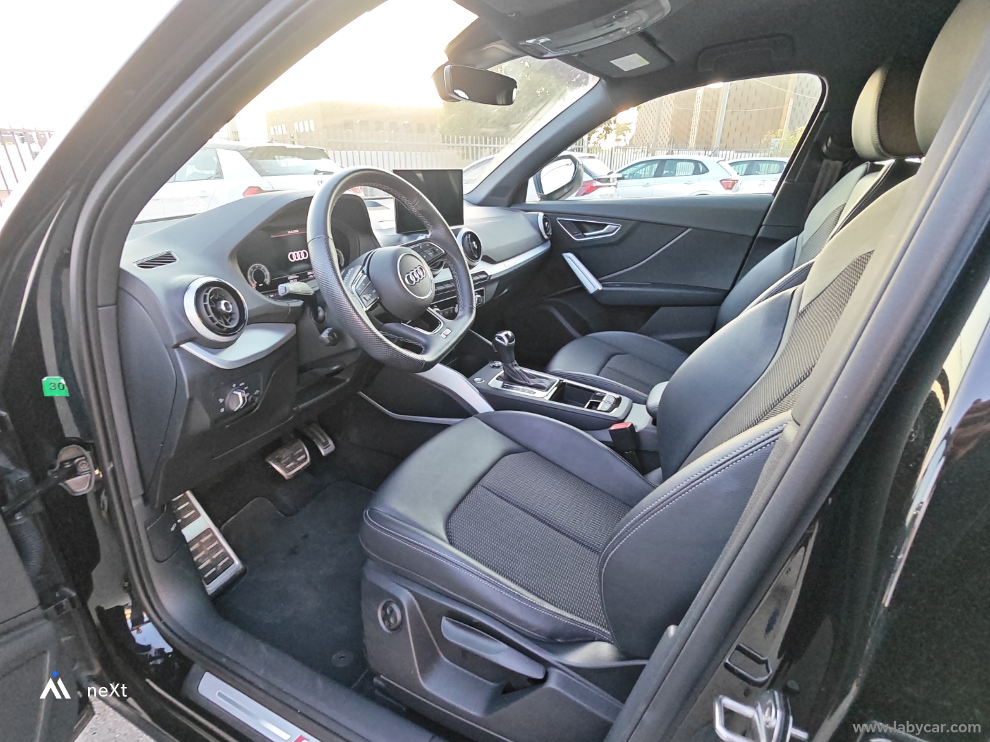 Q2 35 TDI S tronic S line Edition - immagine 18