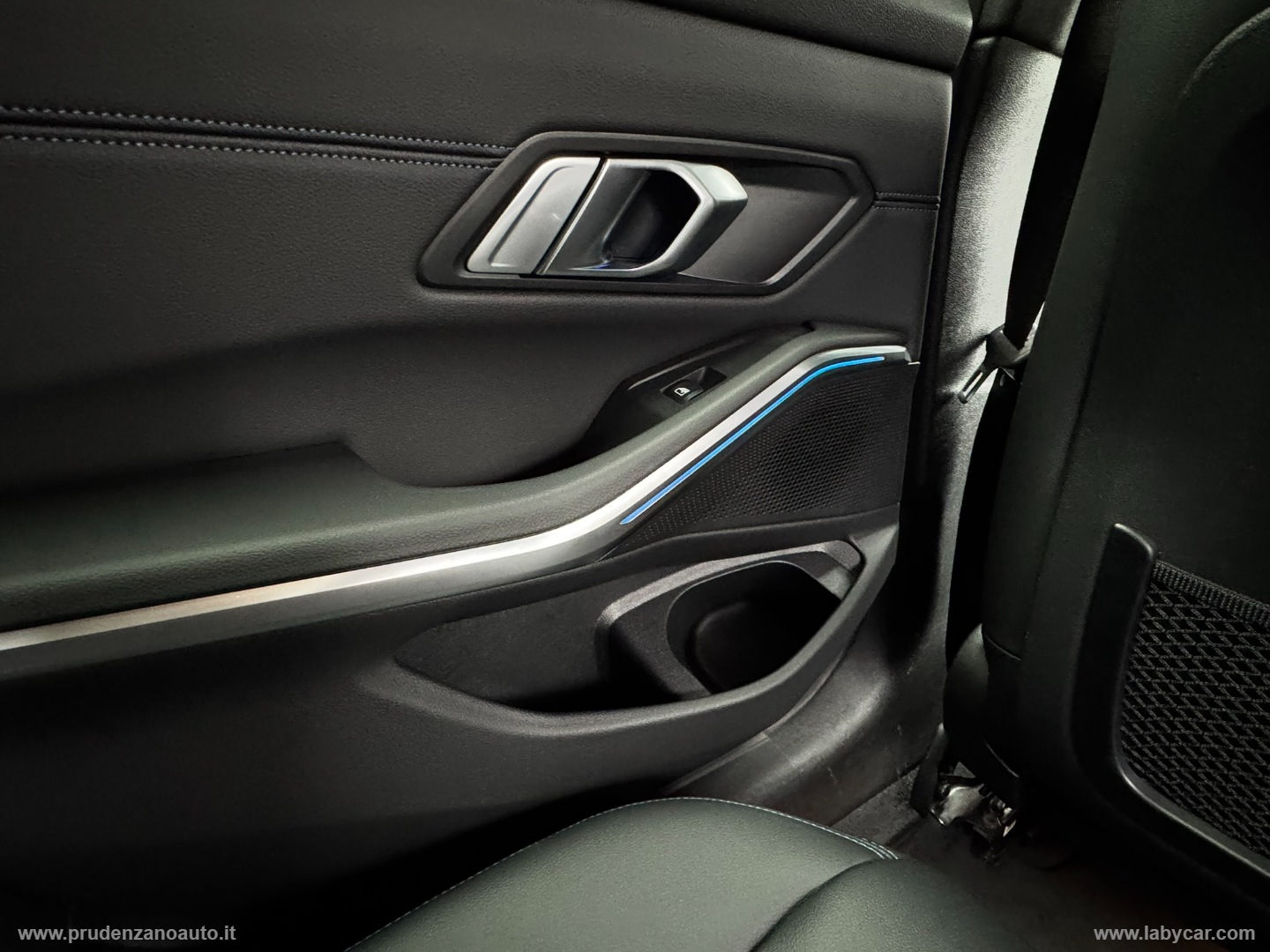 320d 48V Touring Msport - immagine 18