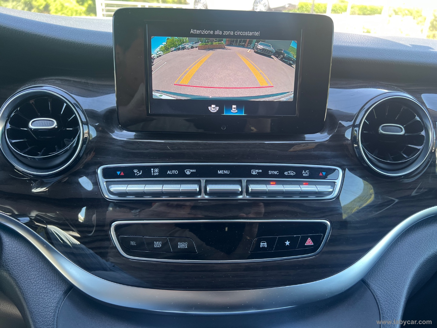 V 250 d Aut. Premium Extralong - immagine 19
