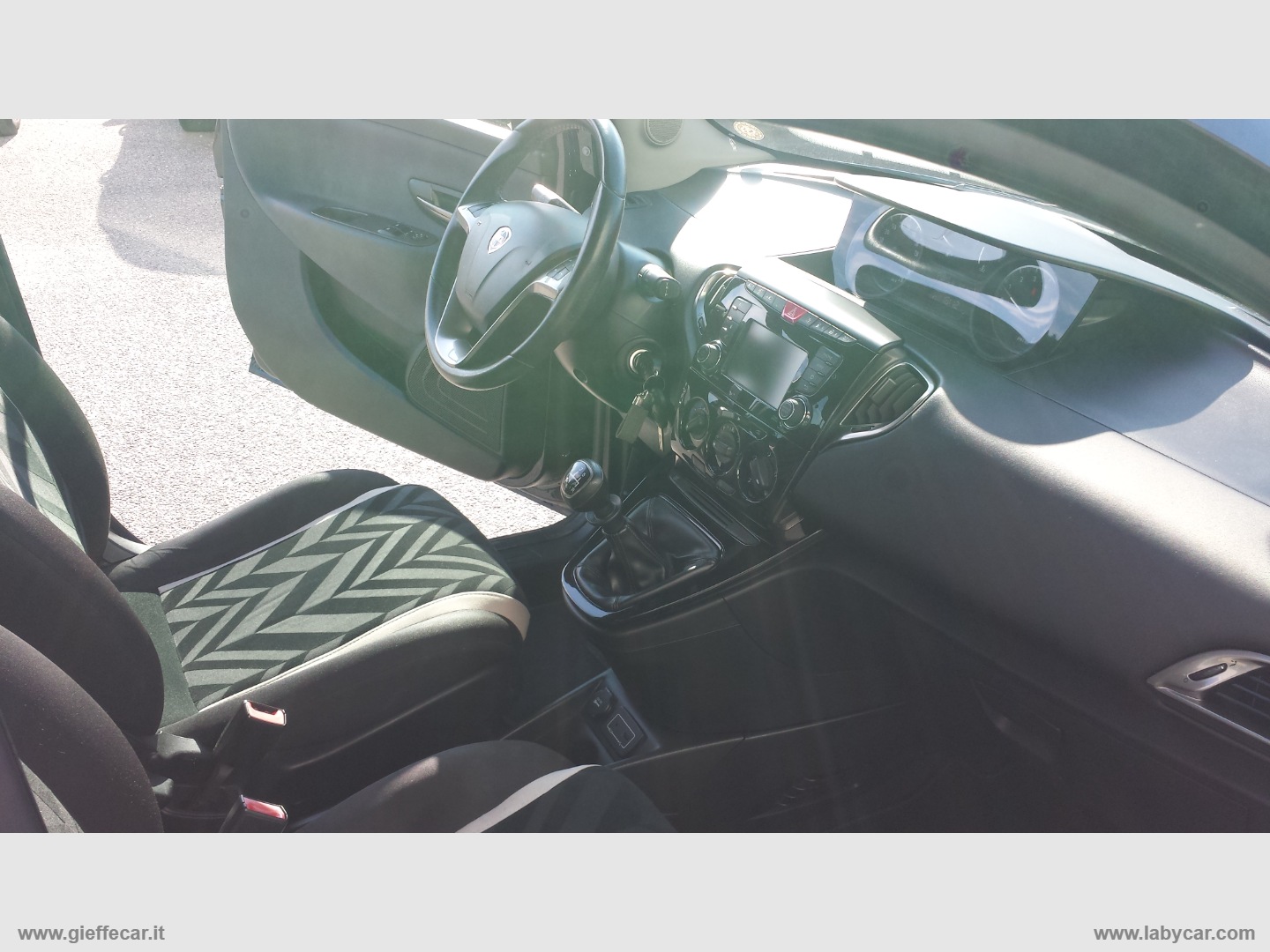 Ypsilon 1.2 69 CV 5p. GPL Ecochic Gold - immagine 19