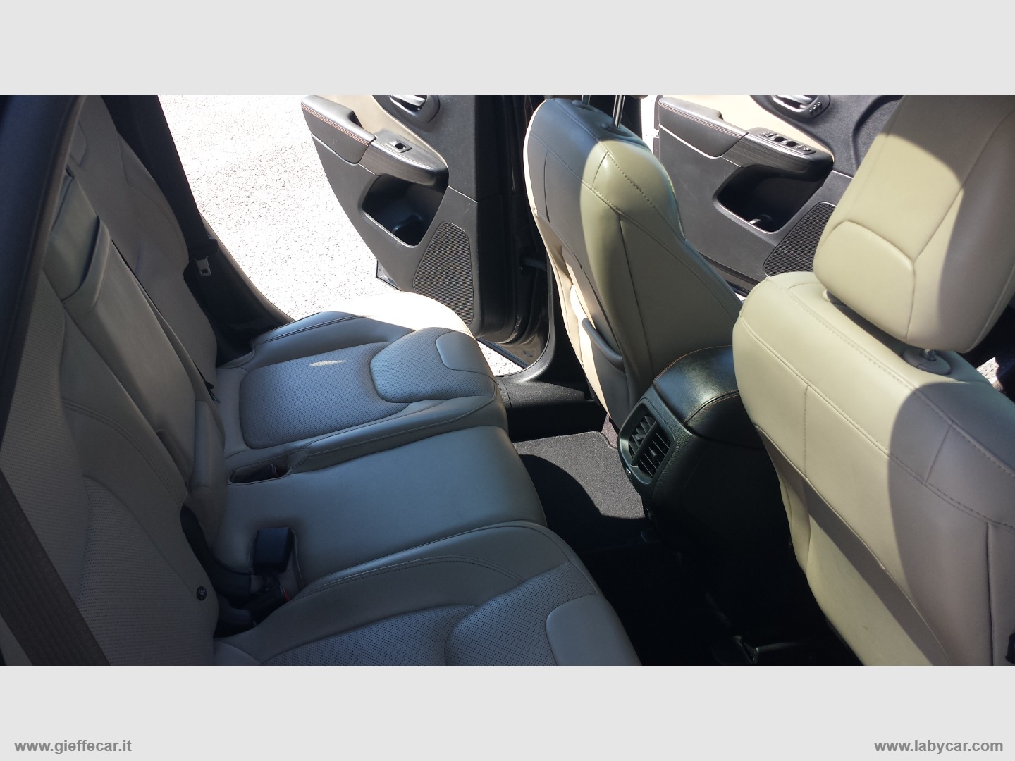 Cherokee 2.2 M-JET II 4WD Limited - immagine 19