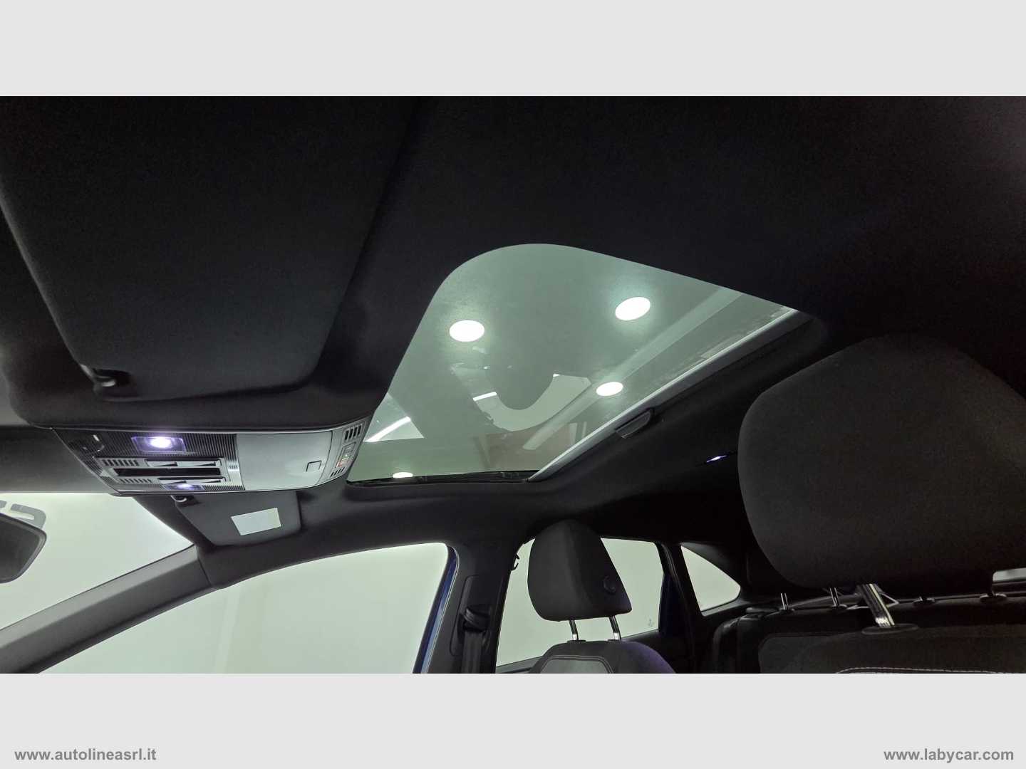 Taigo 1.0 TSI 115 CV R-Line - immagine 19
