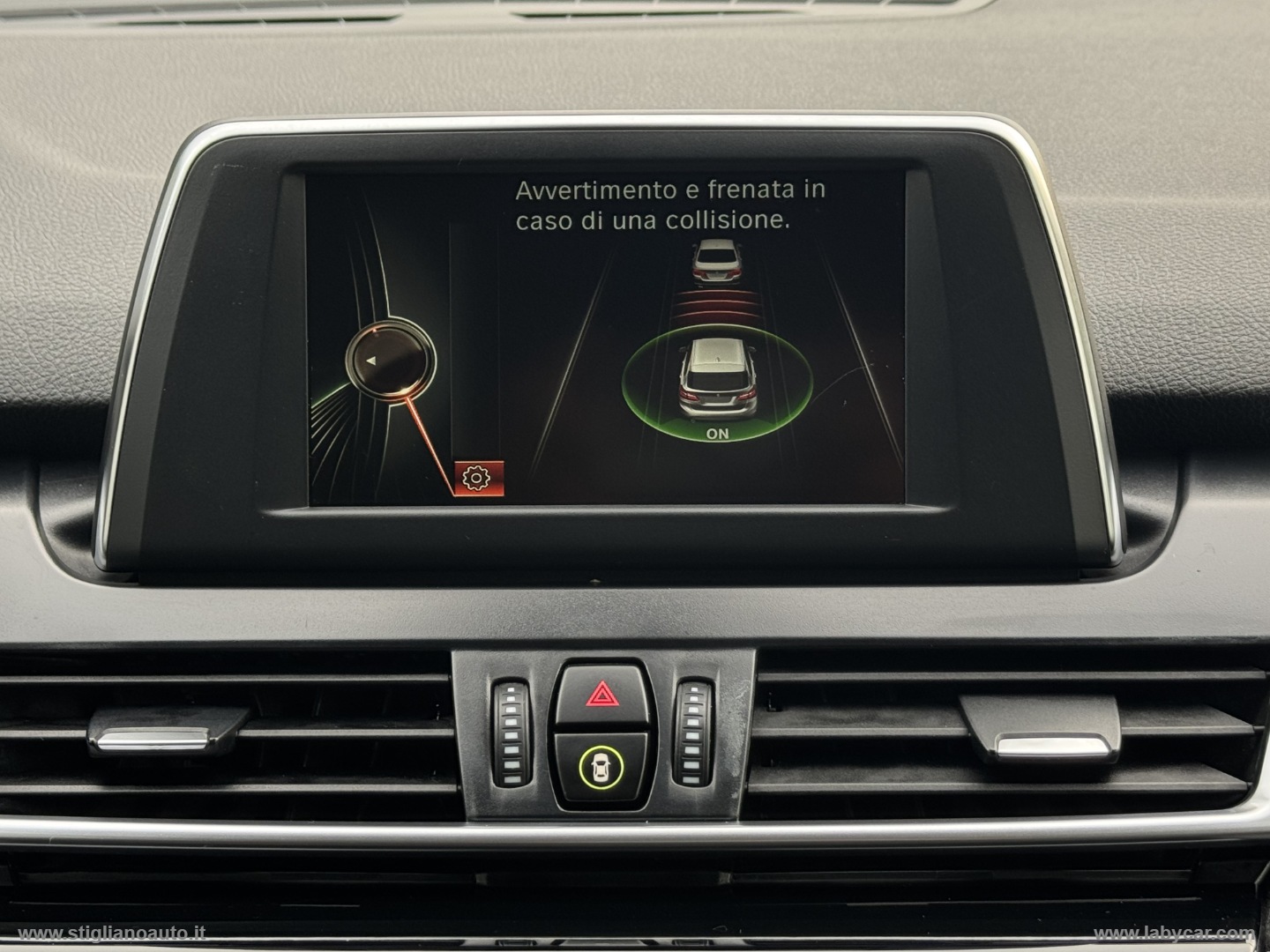 218d Active Tourer Sport - immagine 19