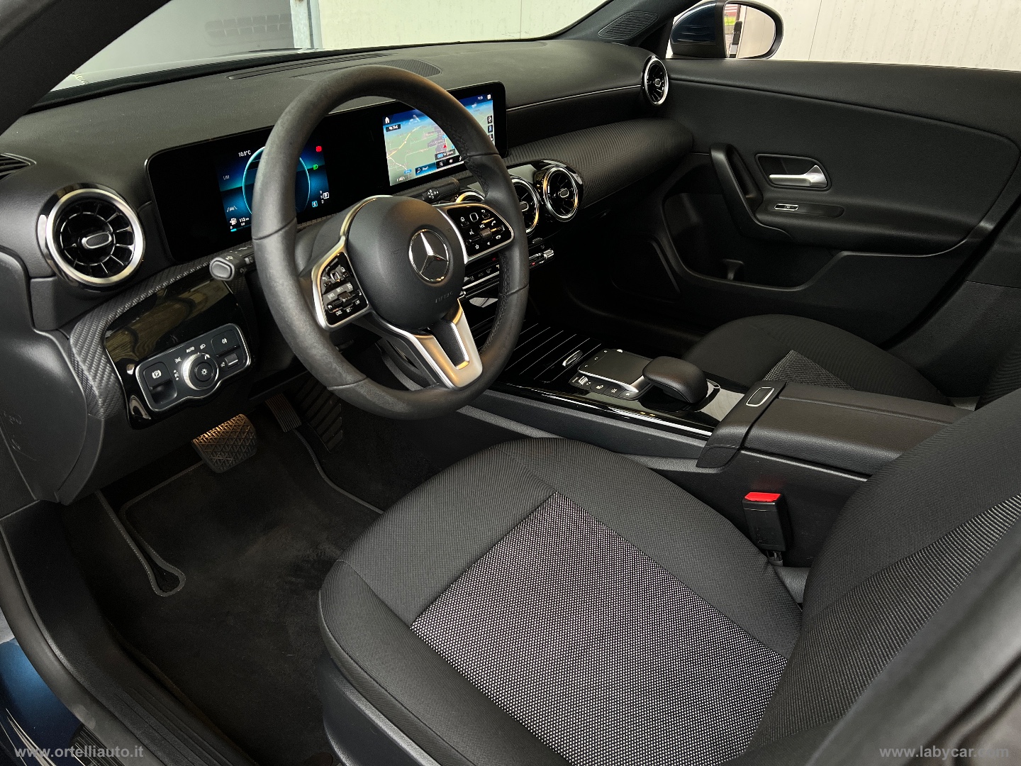 CLA 200 d Aut. Shooting Brake Business IVA DEDUCIBILE - immagine 19