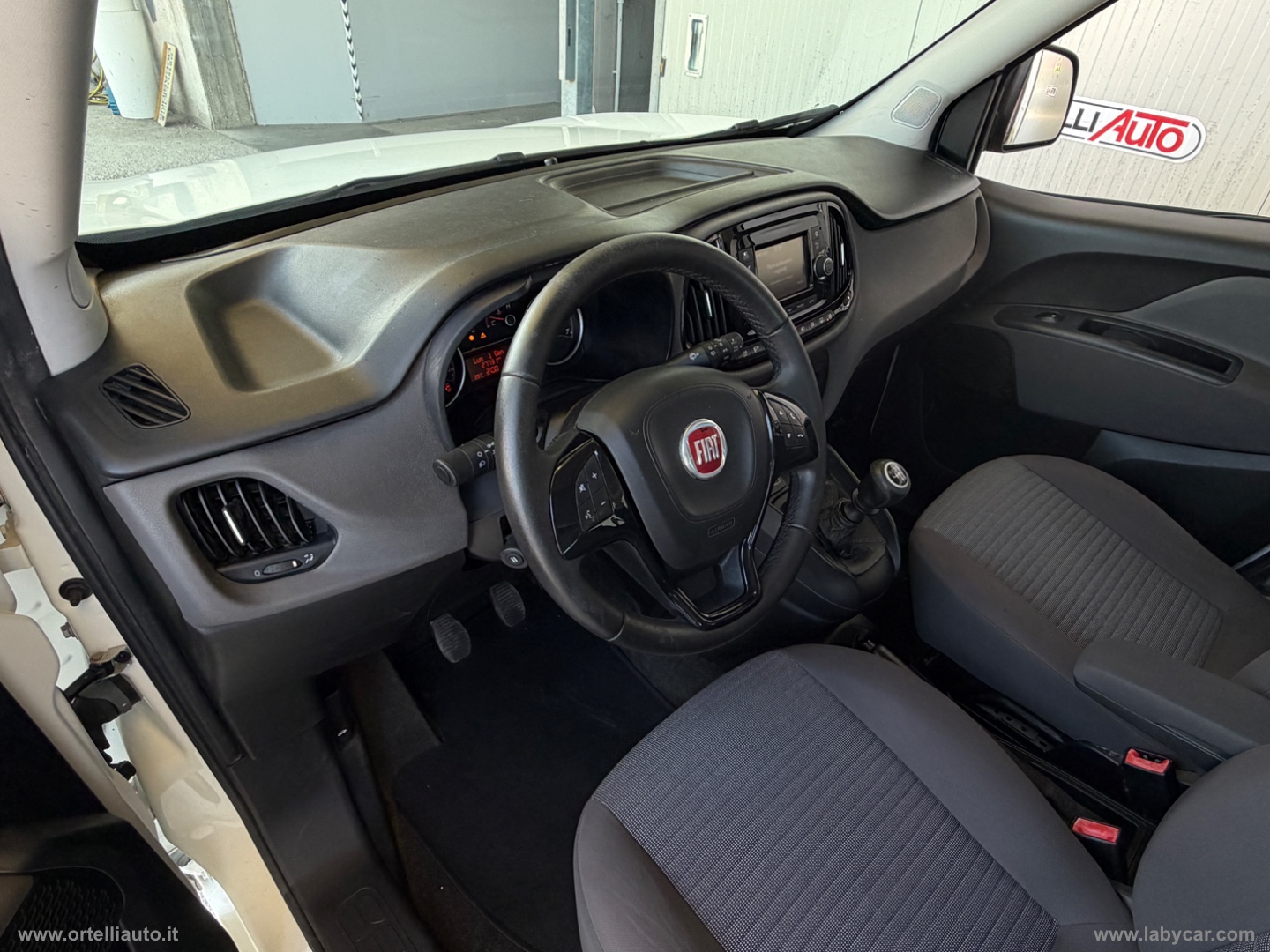 Doblò 1.6 MJT 95 CV Lounge - immagine 19