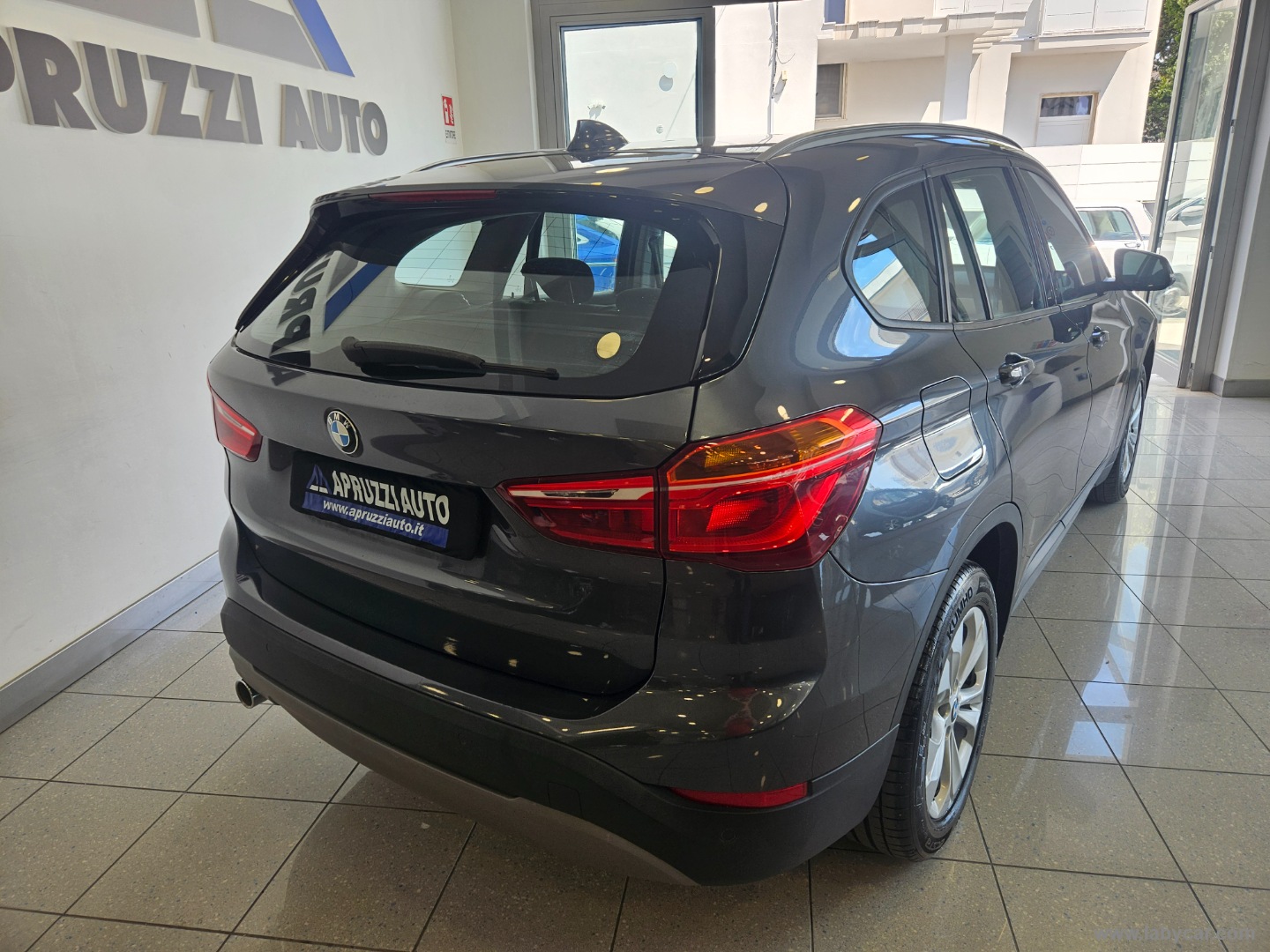 X1 xDrive18d Business - immagine 19