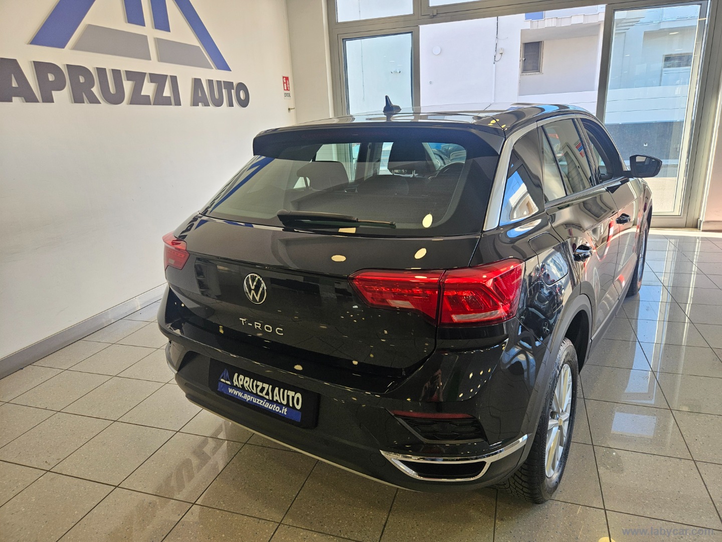 T-Roc 2.0 TDI 150 CV DSG Style BMT - immagine 19