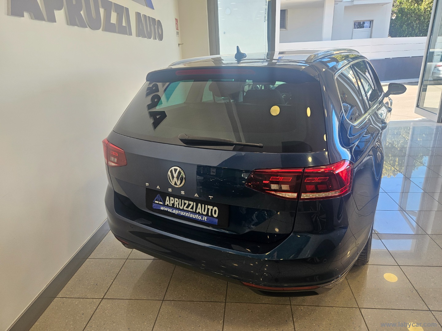 Passat Var. 1.6 TDI DSG Business BMT - immagine 19