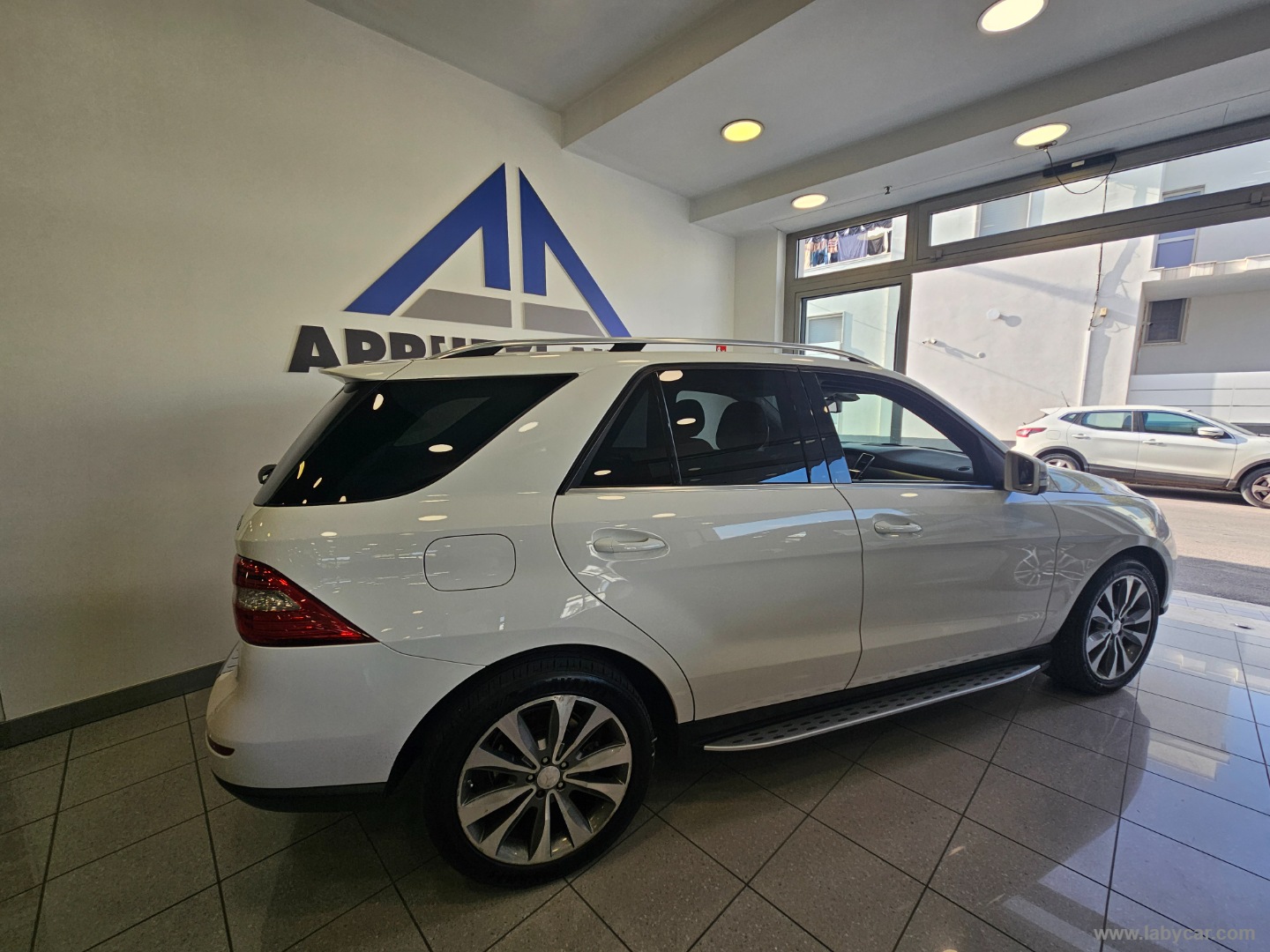 ML 250 BlueTEC 4Matic Sport - immagine 19